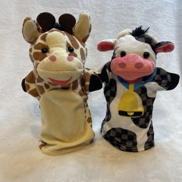 2 Piece Puppet bundle Giraffe & Cow Plush Playtime - Picture 1 of 7